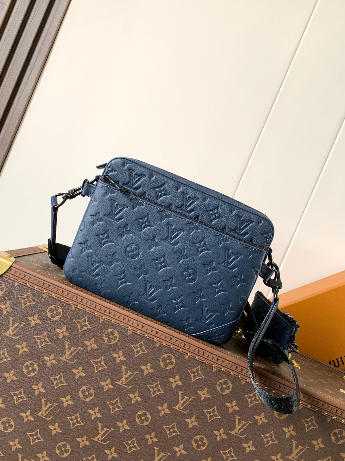 Bag Trio Messenger LV Monogram Shadow em Couro