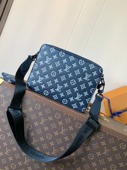 Bag Trio Messenger LV Monogram Shadow em Couro
