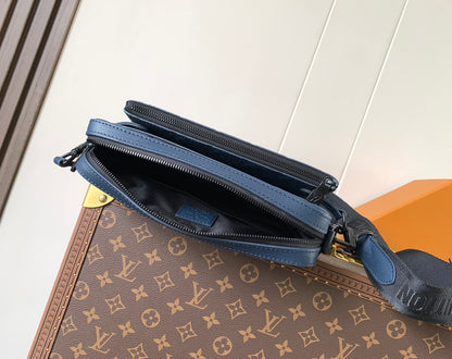 Bag Trio Messenger LV Monogram Shadow em Couro
