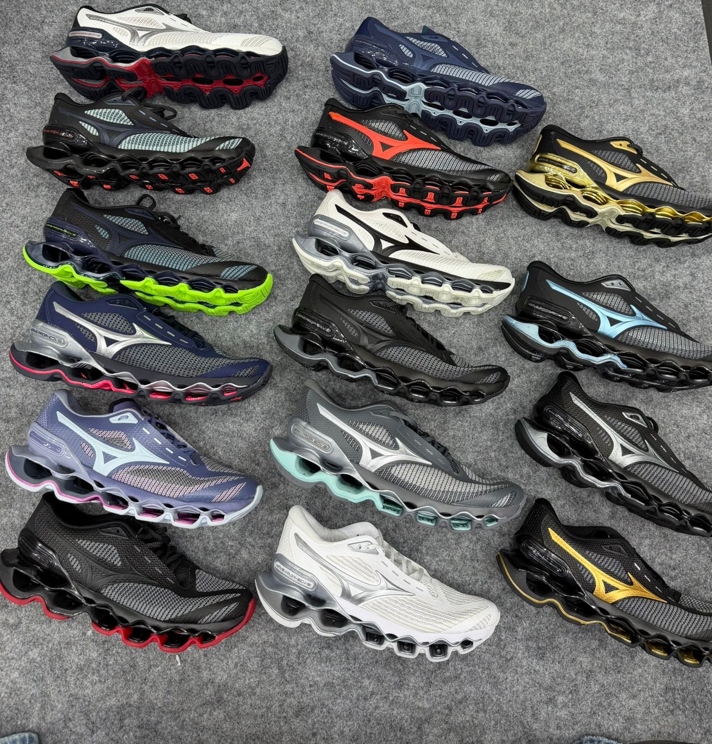 Mizuno Wave Prophecy 15