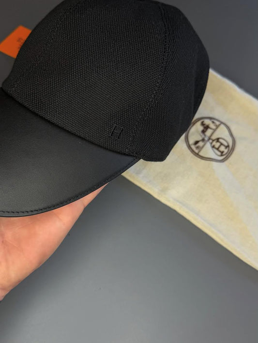 Boné Hermès  — Luxo, Design Sofisticado e Estilo Exclusivo